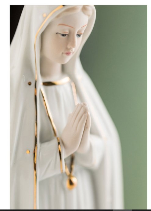Church Family Statue Ceramic Ceremony Ornament Decoration